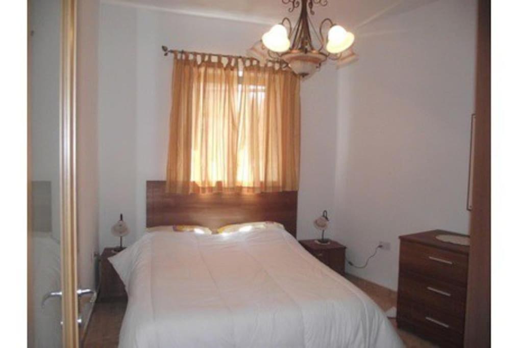 Flower: Modern Flat Close To Airport/bus Stops Apartment *